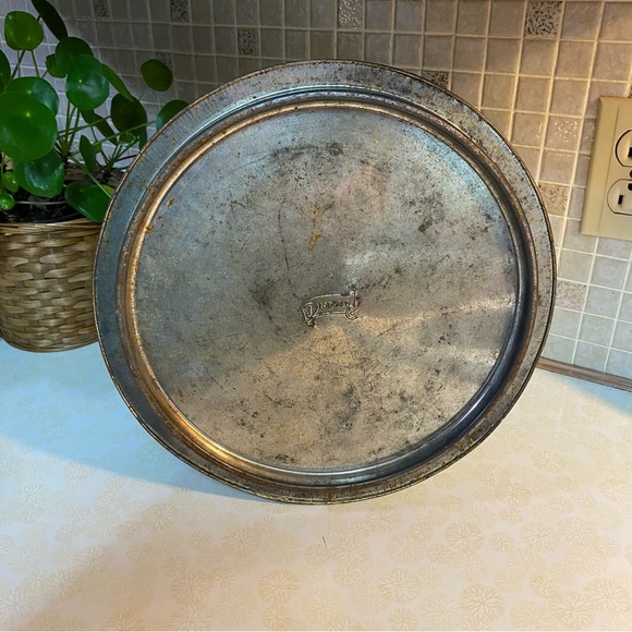 Vintage cake carrier tin cake tin shabby chic farmhouse cottagecore - Picture 7 of 7